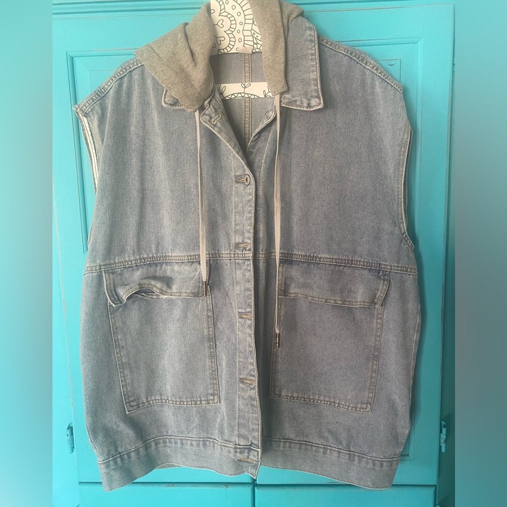 Denim Vest For Man or Woman Unisex Sleeveless Jacket Detachable Gray Hood Med